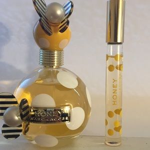 Marc Jacobs Honey
